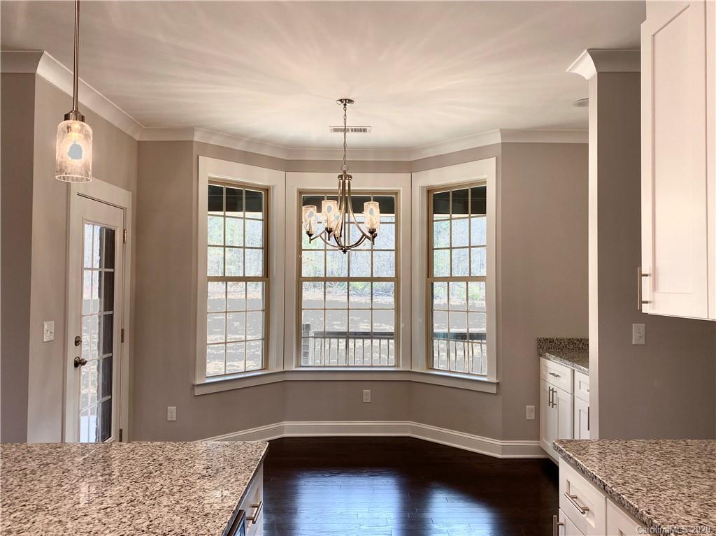 8824 Reedy Creek Road Charlotte, NC 28215 - Photo 12 of 32 Gallery Image 12