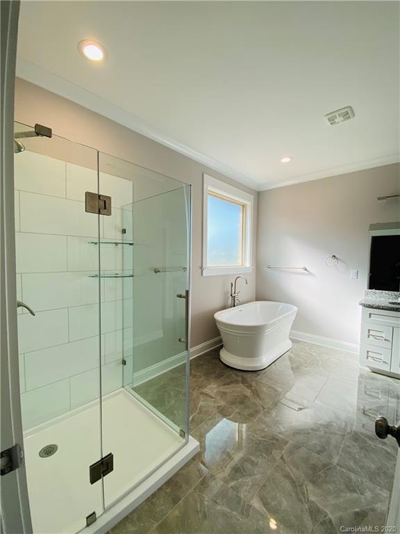 8824 Reedy Creek Road Charlotte, NC 28215 - Photo 17 of 32 Gallery Image 17
