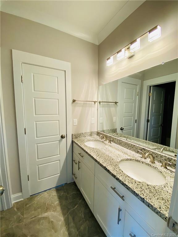 8824 Reedy Creek Road Charlotte, NC 28215 - Photo 23 of 32 Gallery Image 23
