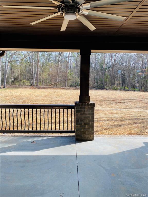 8824 Reedy Creek Road Charlotte, NC 28215 - Photo 27 of 32 Gallery Image 27