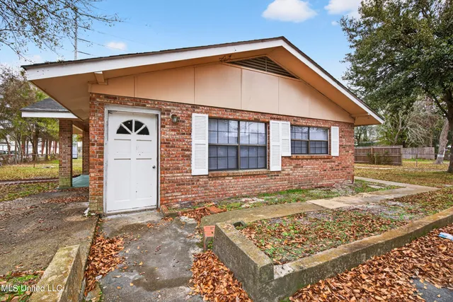 $99,999 | 3607 Marie Street, Pascagoula, MS 39567