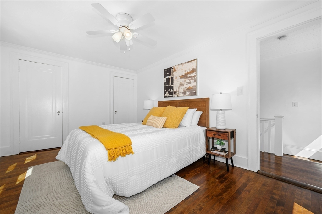 5 Coombs Road Worcester, MA 01602 - Photo 23 of 38 a bedroom with a bed and a table