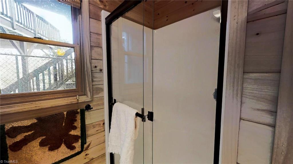 1705 Buck Mountain Road Purlear, NC 28665 - Photo 16 of 27 Gallery Image 16