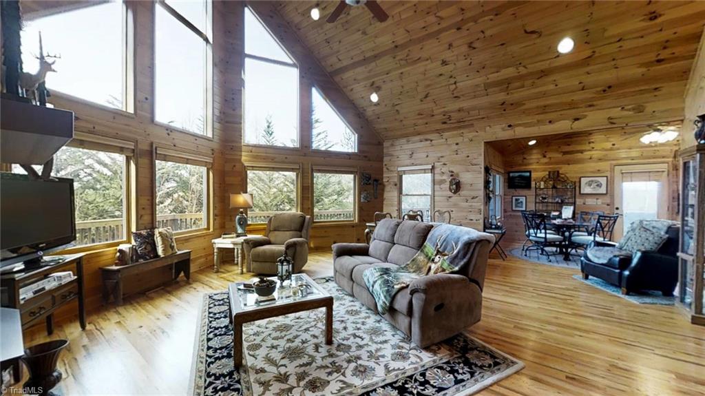 1705 Buck Mountain Road Purlear, NC 28665 - Photo 3 of 27 Gallery Image 3