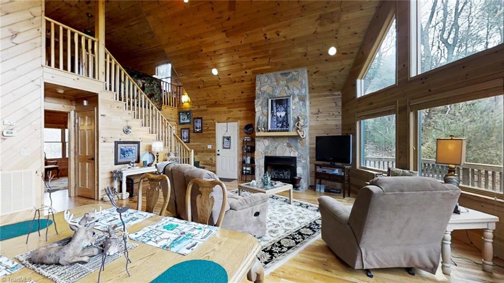 1705 Buck Mountain Road Purlear, NC 28665 - Photo 5 of 27 Gallery Image 5