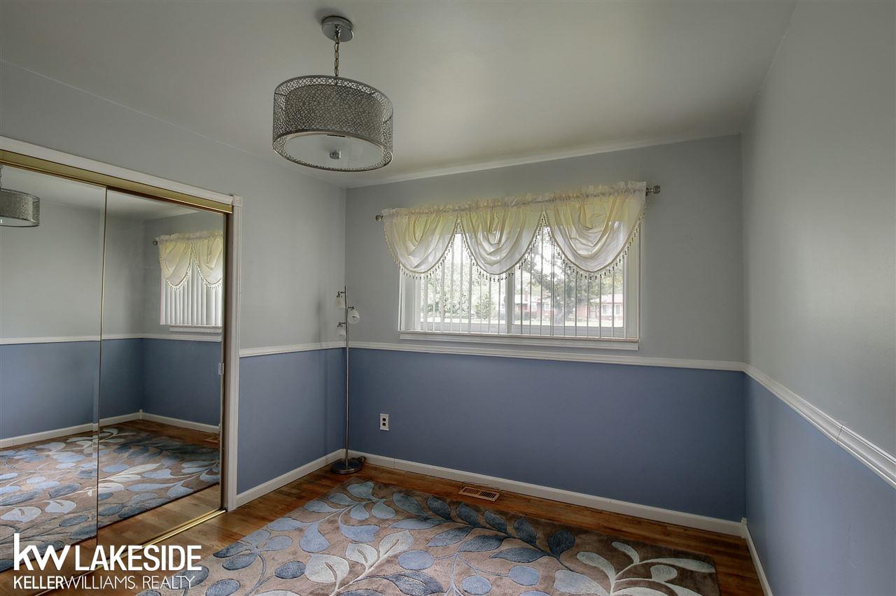 30221 Hayes Road Warren, MI 48088 - Photo 21 of 33 50012665-20.JPG