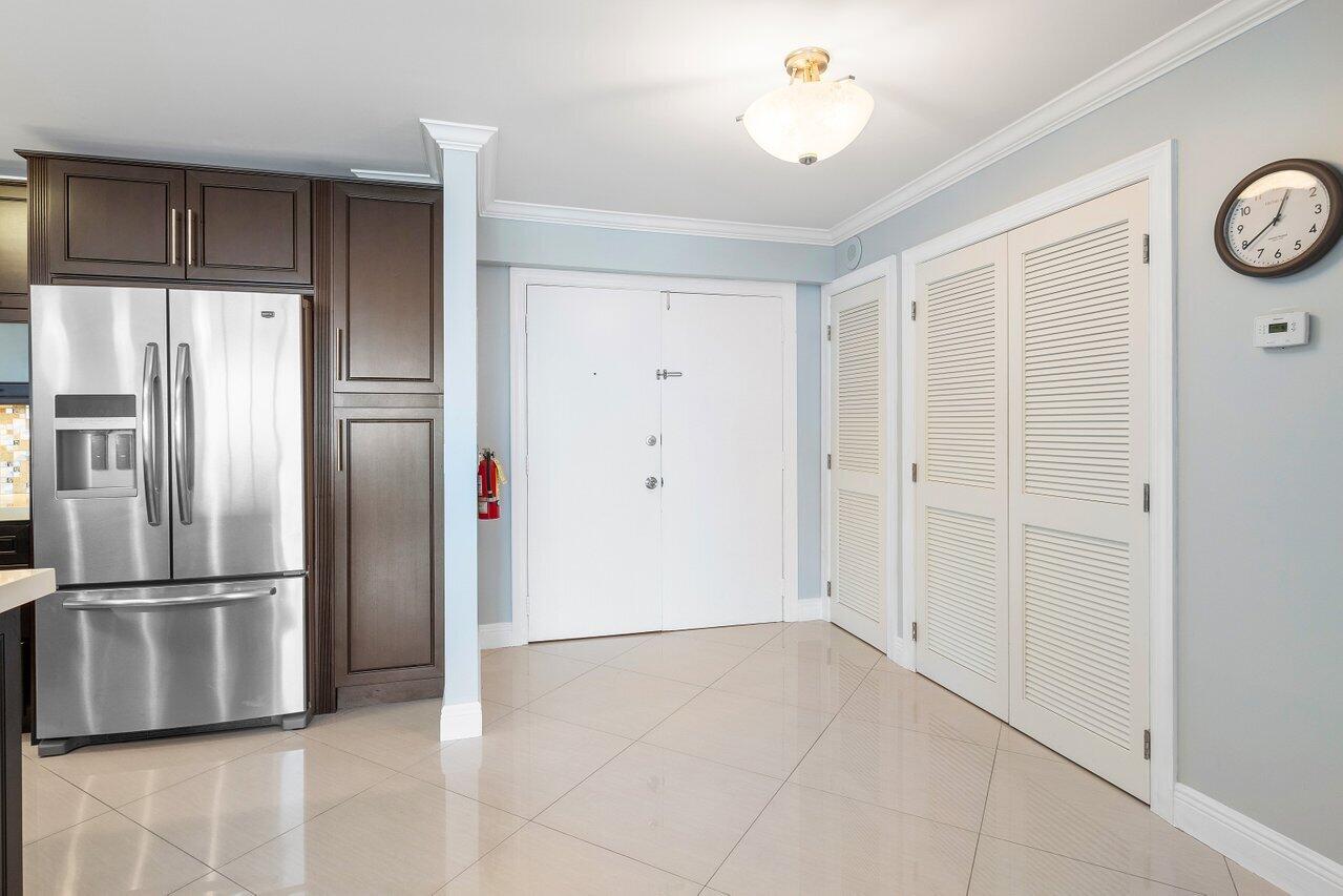 3000 South Ocean Boulevard, Unit 1002 Boca Raton, FL 33432 - Photo 12 of 34 001-3000SouthOceanBoulevard-BocaRaton-FL