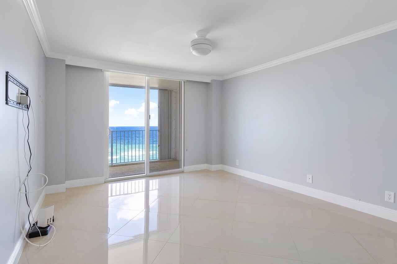 3000 South Ocean Boulevard, Unit 1002 Boca Raton, FL 33432 - Photo 13 of 34 3000 S Ocean