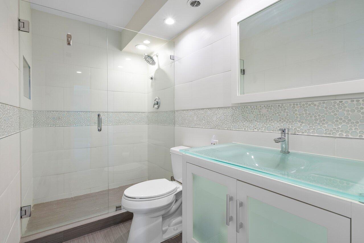 3000 South Ocean Boulevard, Unit 1002 Boca Raton, FL 33432 - Photo 15 of 34 3000 S Ocean