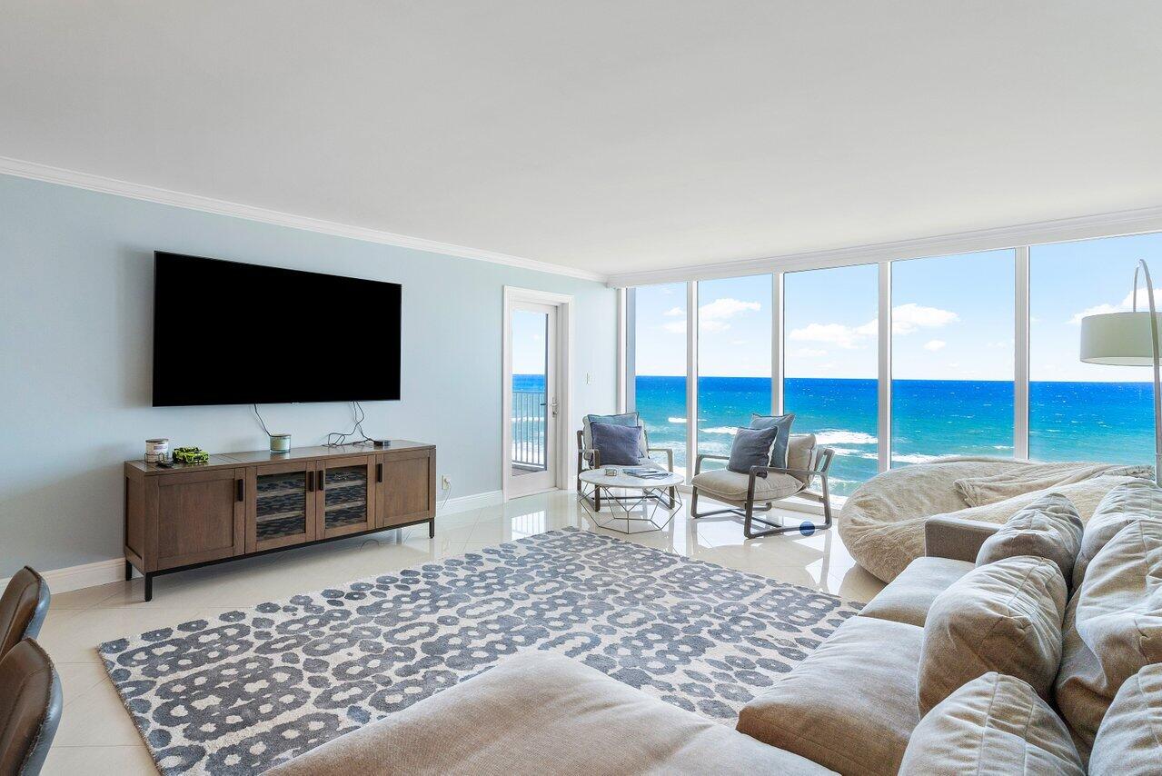 3000 South Ocean Boulevard, Unit 1002 Boca Raton, FL 33432 - Photo 2 of 34 living view
