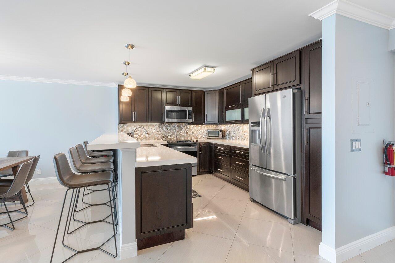 3000 South Ocean Boulevard, Unit 1002 Boca Raton, FL 33432 - Photo 9 of 34 3000 S Ocean