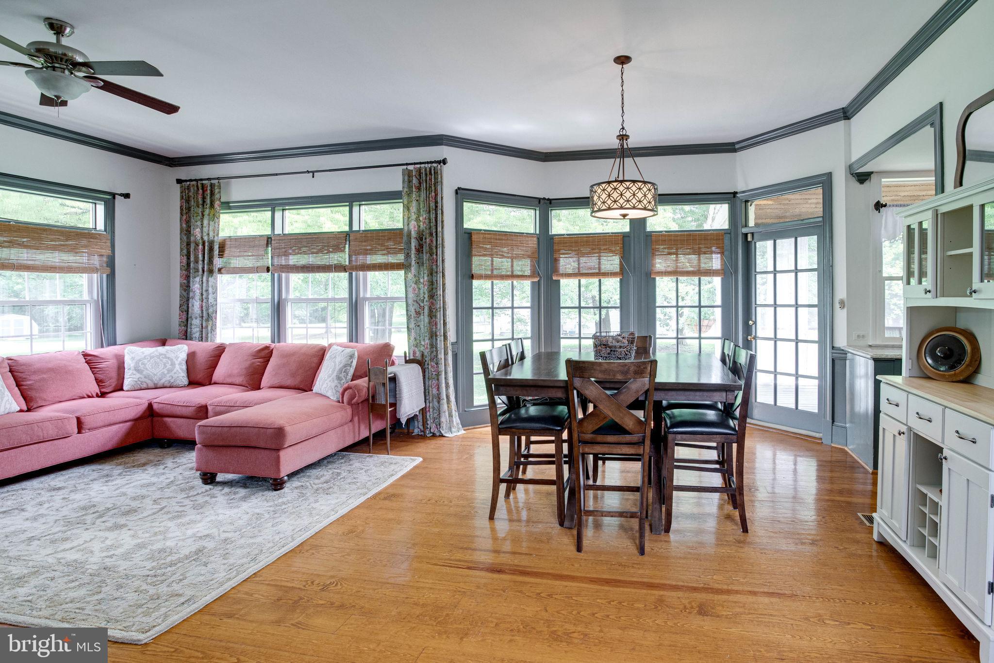 9759 Clarkes Road Bealeton, VA 22712 - Photo 17 of 56 Open family room