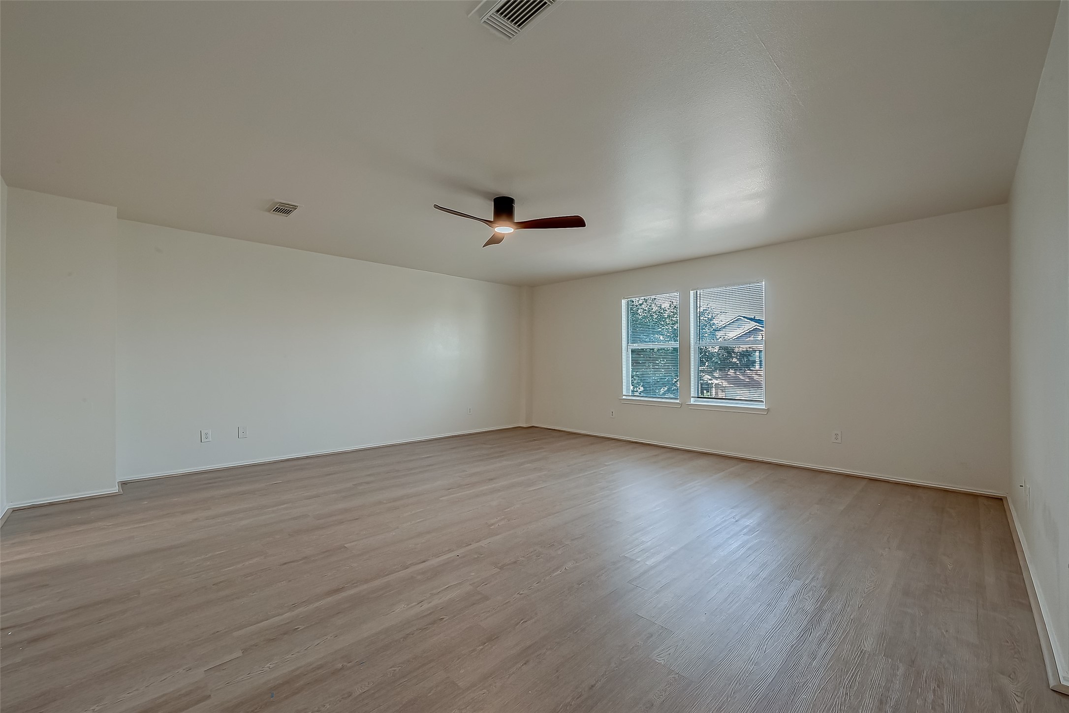 20807 Baronsledge Lane Katy, TX 77449 - Photo 36 of 48