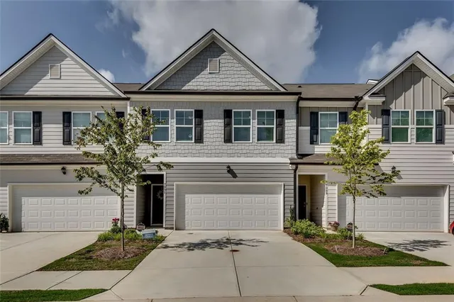 $314,997 | 7091 Gladstone Circle, Stonecrest, GA 30038