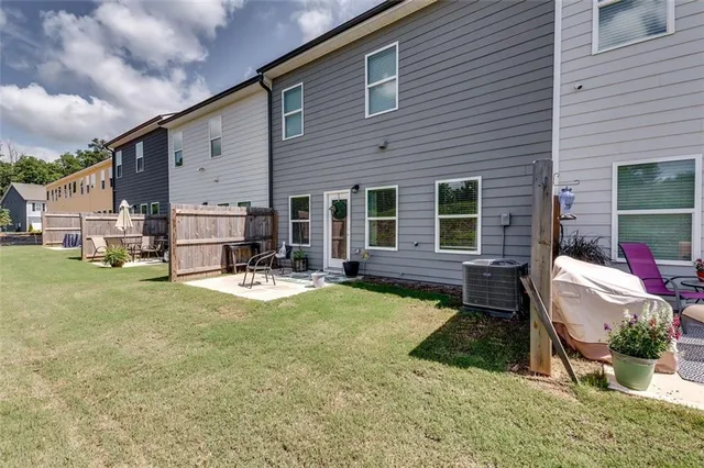 $314,997 | 7091 Gladstone Circle, Stonecrest, GA 30038