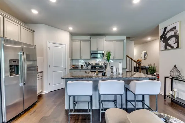 $314,997 | 7091 Gladstone Circle, Stonecrest, GA 30038