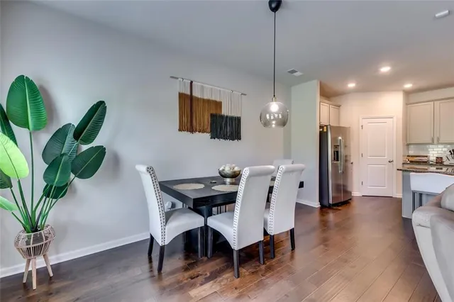 $314,997 | 7091 Gladstone Circle, Stonecrest, GA 30038