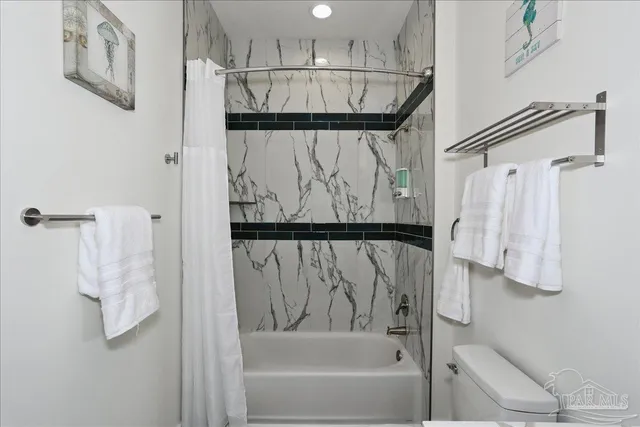 $1,794,900 | 7403 Grand Navarre Boulevard, Navarre Beach, FL 32566