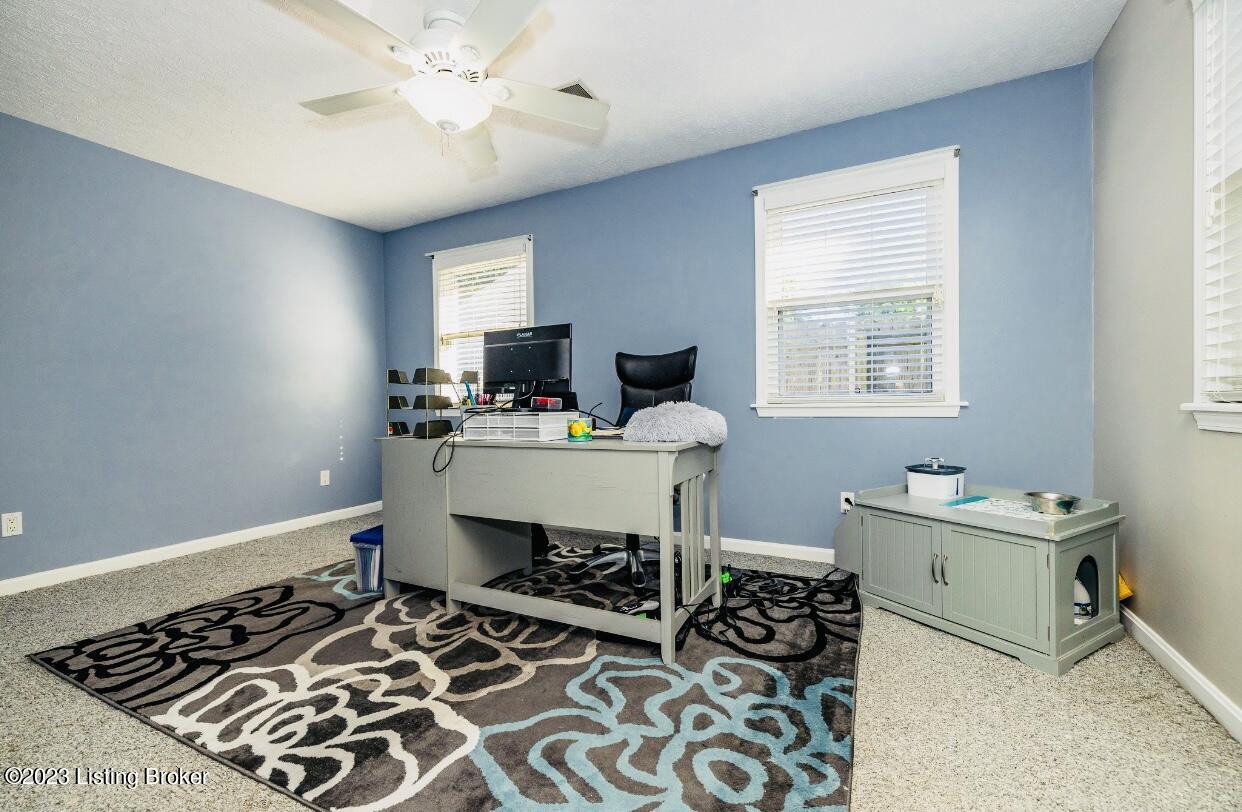 9423 Fairground Road Louisville, KY 40291 - Photo 10 of 24 image00010