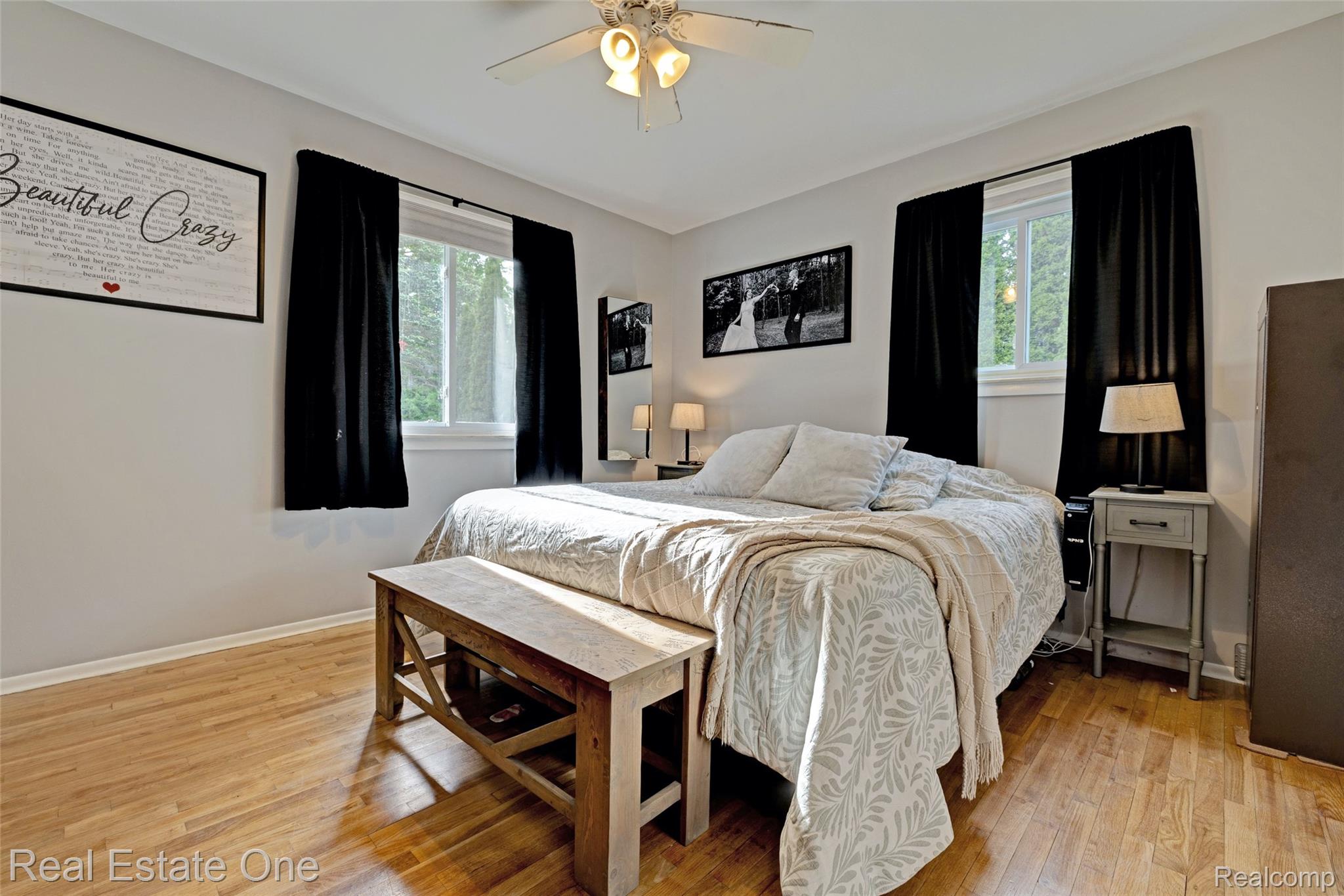 1574 Farnsworth Road Lapeer, MI 48446 - Photo 12 of 39 13) Bedroom 2.jpg