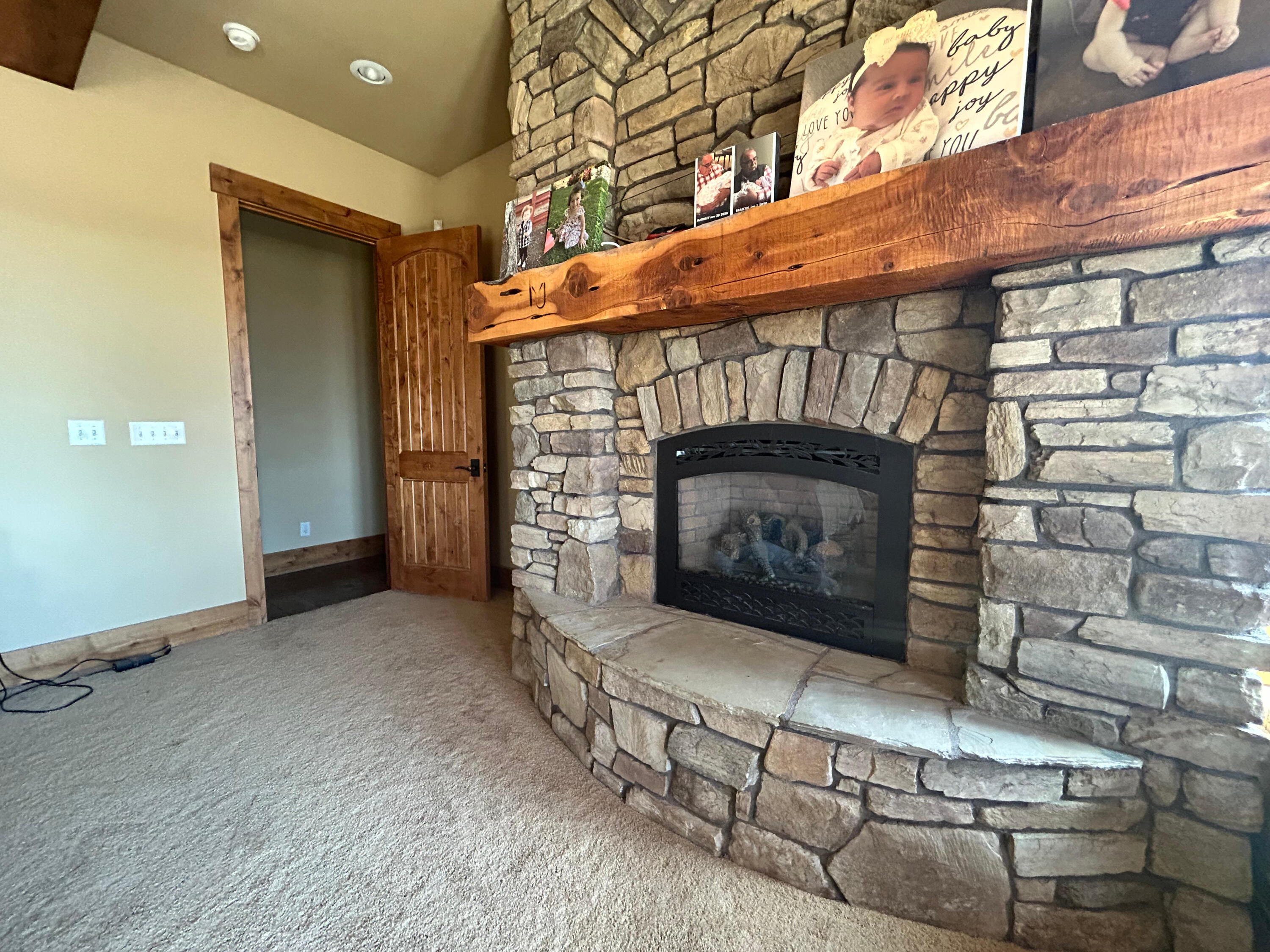 553-185 Punkin Center Road Bieber, CA 96009 - Photo 41 of 57 a view of fireplace and window