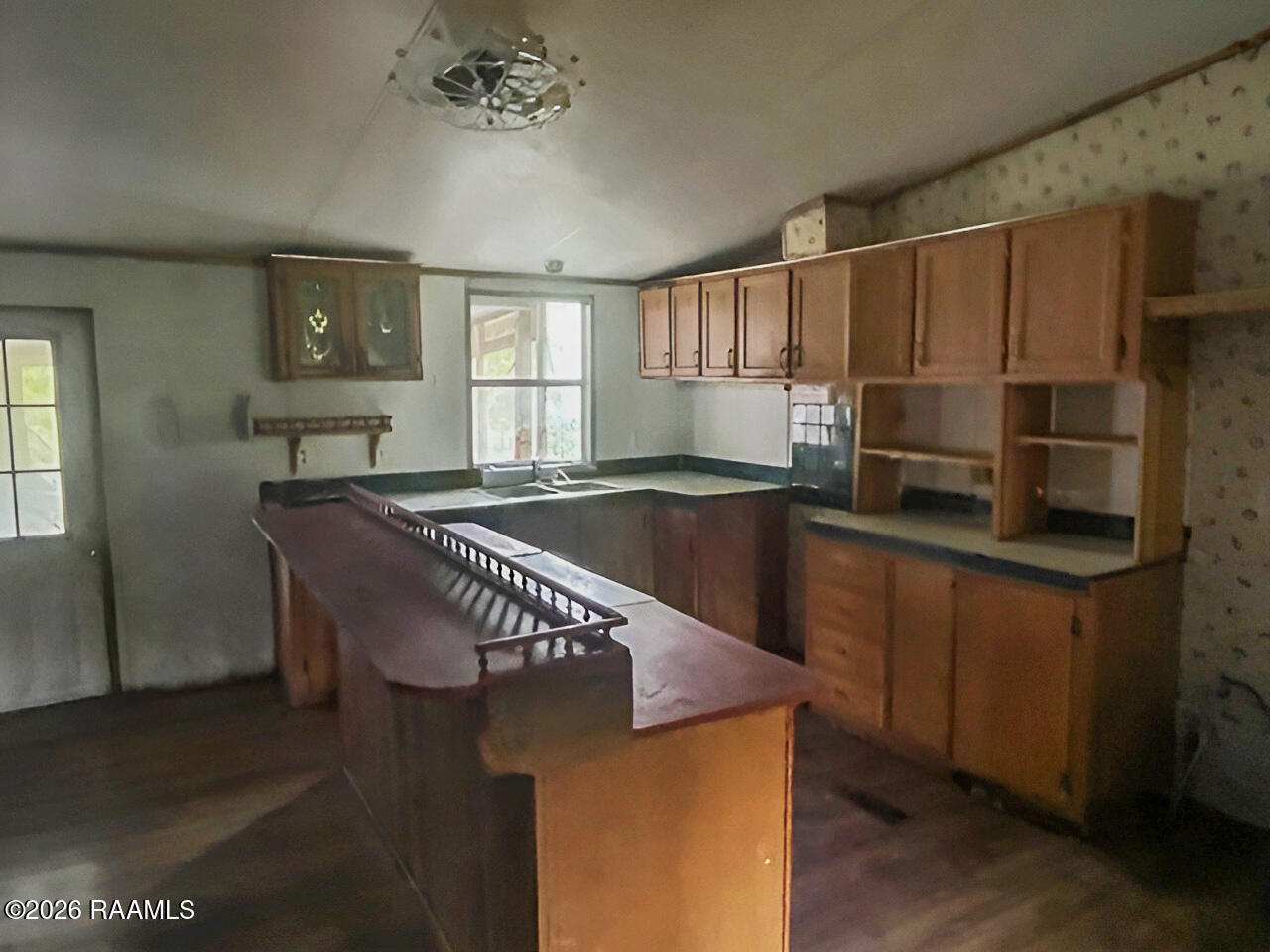 4015 McAnally Road New Iberia, LA 70560 - Photo 3 of 12 IMG_6654