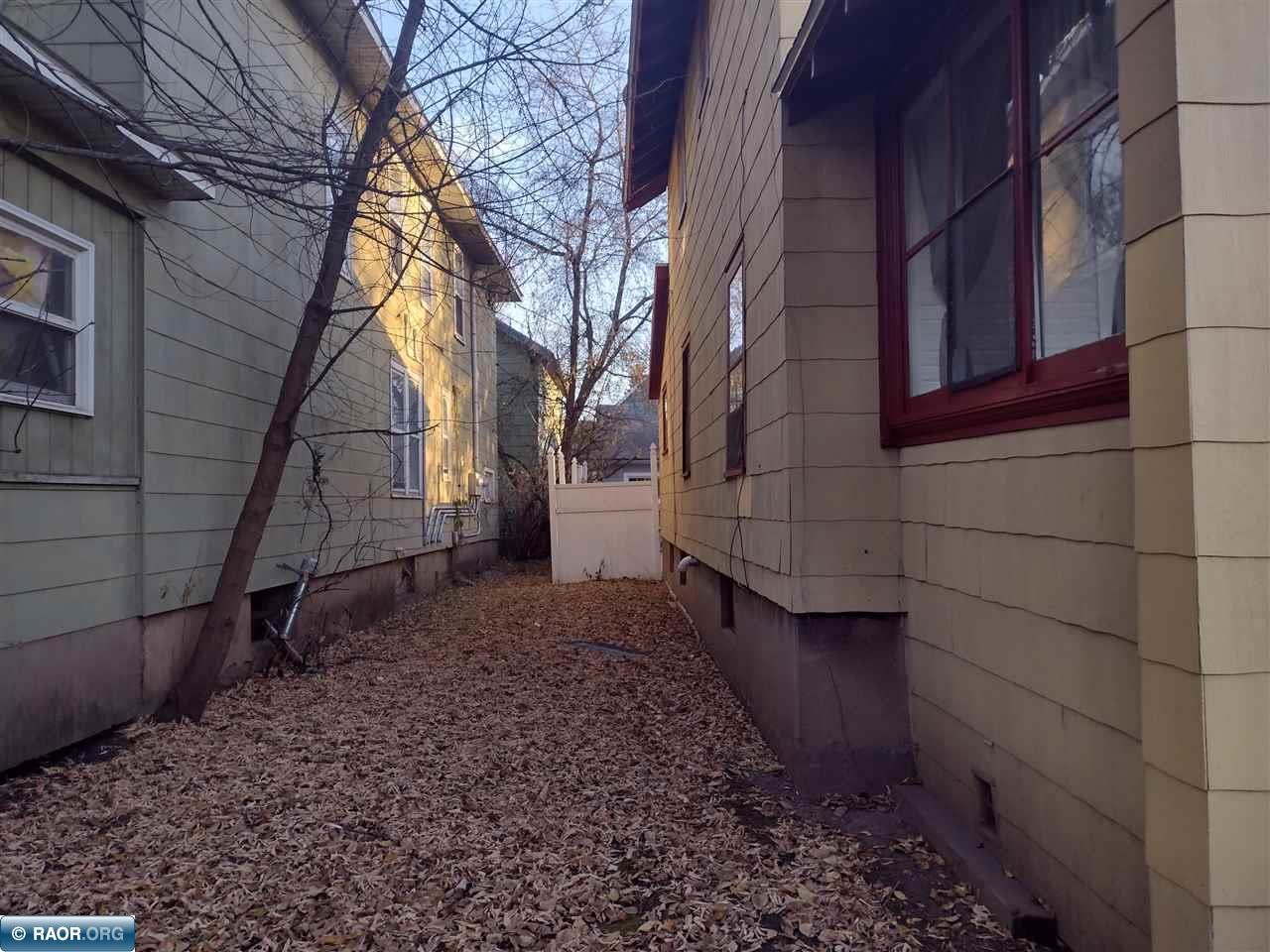 114 South 6th Street Virginia, MN 55792 - Photo 3 of 23