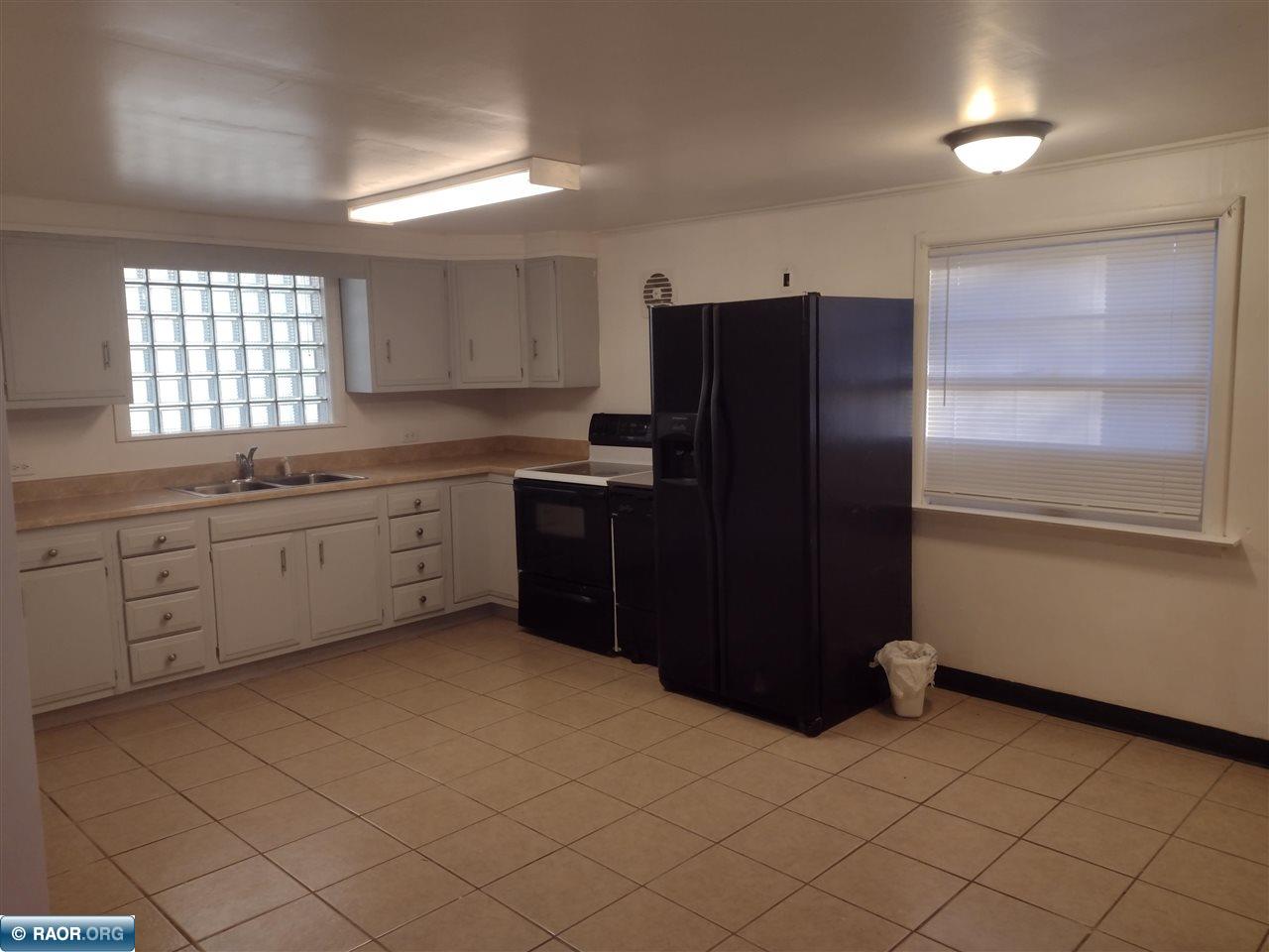 114 South 6th Street Virginia, MN 55792 - Photo 8 of 23