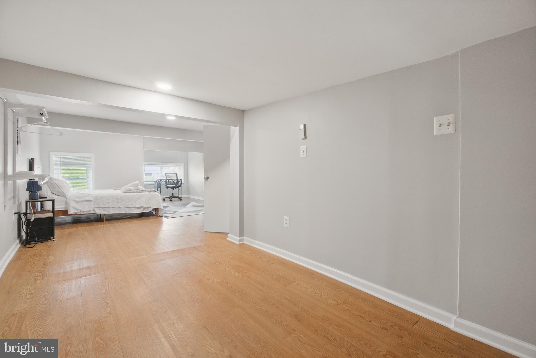 28 T Street Northwest, Unit 3 Washington, DC 20001 - Photo 28 of 34 a view of a livingroom and a ocean view