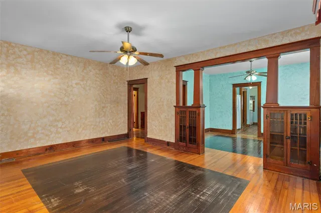 $226,500 | 619 South Wood Street, Staunton, IL 62088