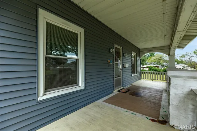 $226,500 | 619 South Wood Street, Staunton, IL 62088