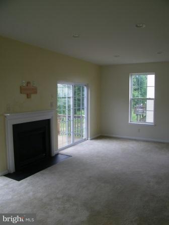487 Marion Road York, PA 17406 - Photo 3 of 11 Gallery Image 3