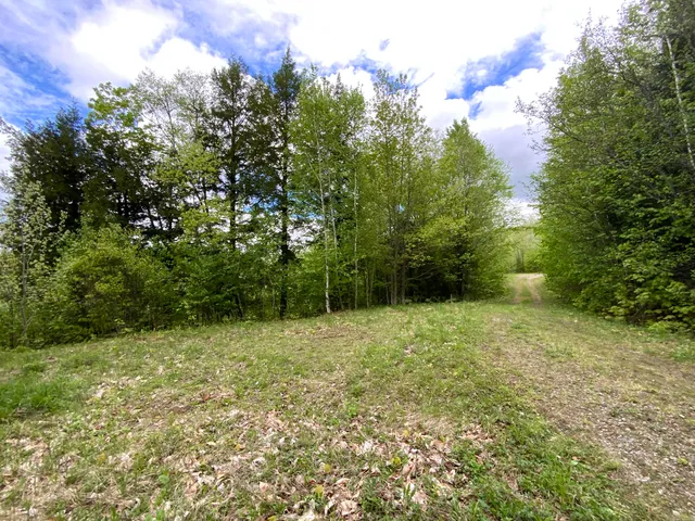 $109,000 | 18 Bear Lane, Rumford, ME 04276