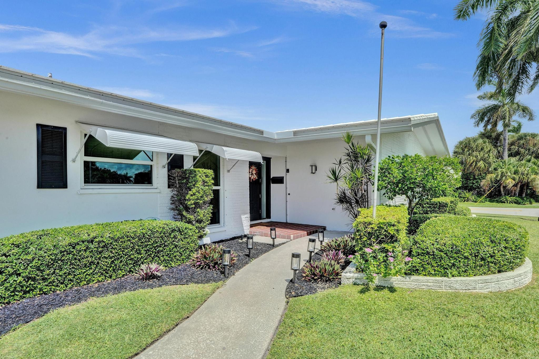 1301 Southwest 11th Terrace Boca Raton, FL 33486 - Photo 8 of 34 Photo 8