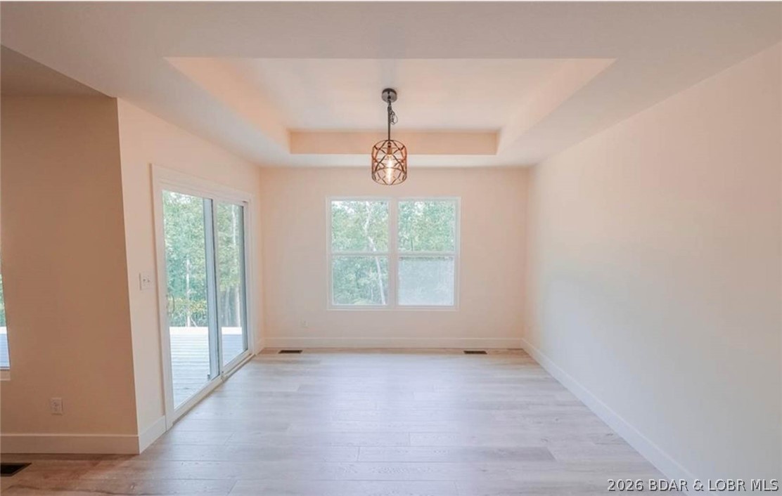 411 Cornett Branch Road Four Seasons, MO 65049 - Photo 8 of 53 Dining Area