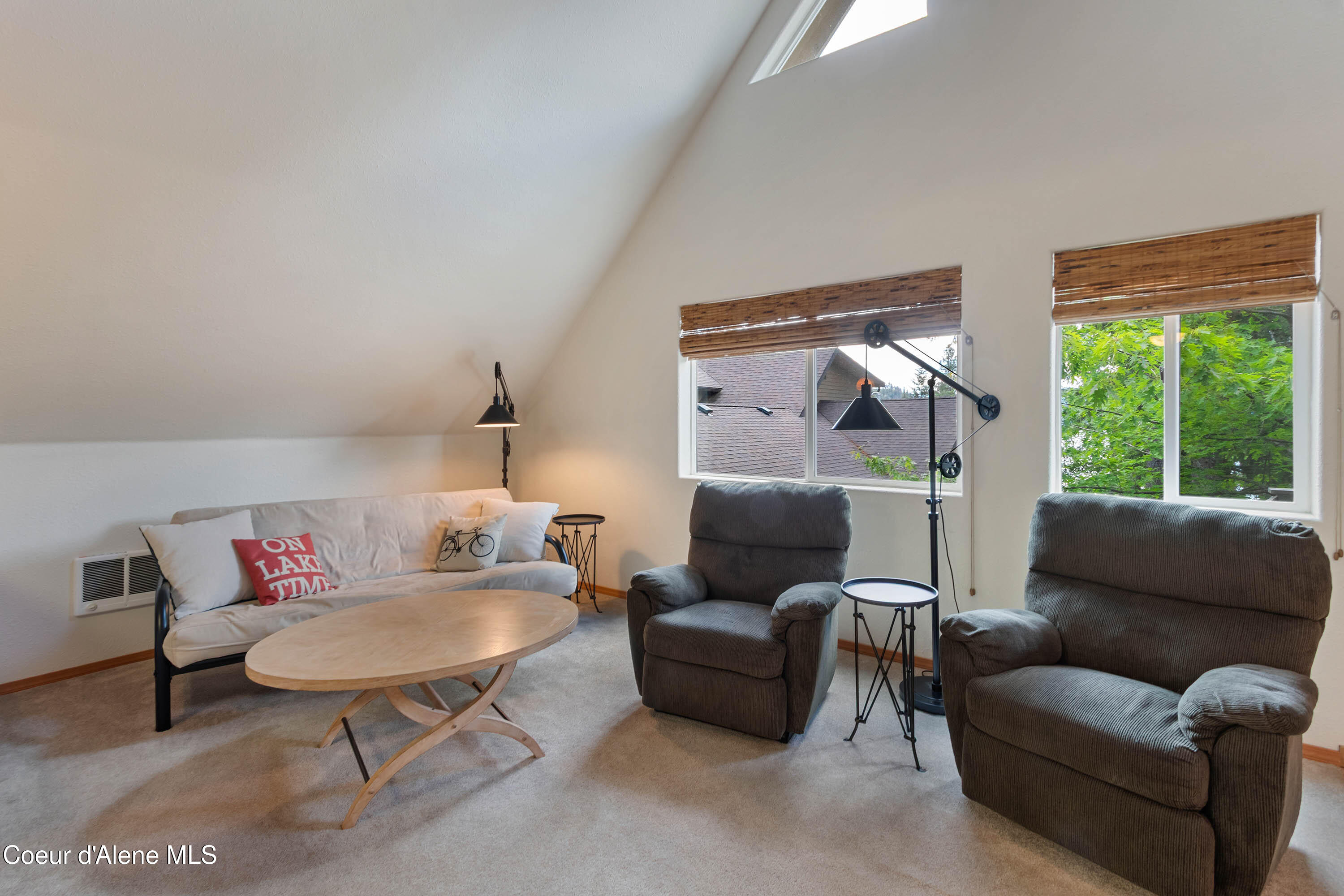 2385 Sunnyside Road Sandpoint, ID 83864 - Photo 33 of 64 ADU Living Room
