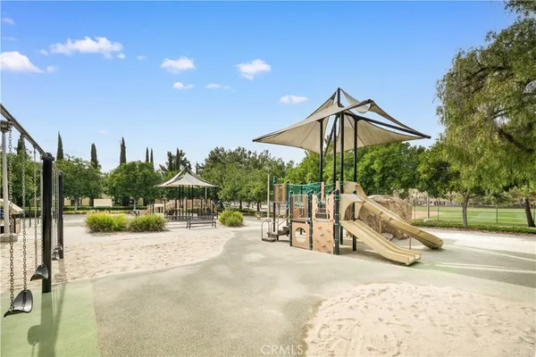 $2,480,000 | 21 Fanpalm, Irvine, CA 92620