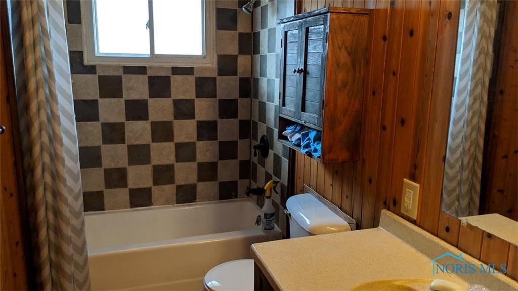 8666 Williams County Rd R Pioneer, OH 43554 - Photo 6 of 18 Gallery Image 6