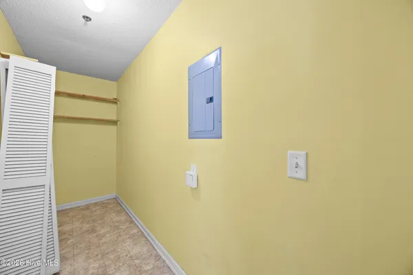 $2,200 | 1604 Willoughby Park Court, Unit 1, Wilmington, NC 28412