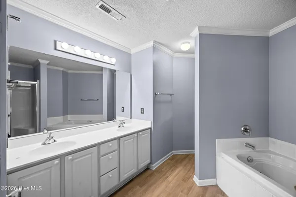 $2,200 | 1604 Willoughby Park Court, Unit 1, Wilmington, NC 28412