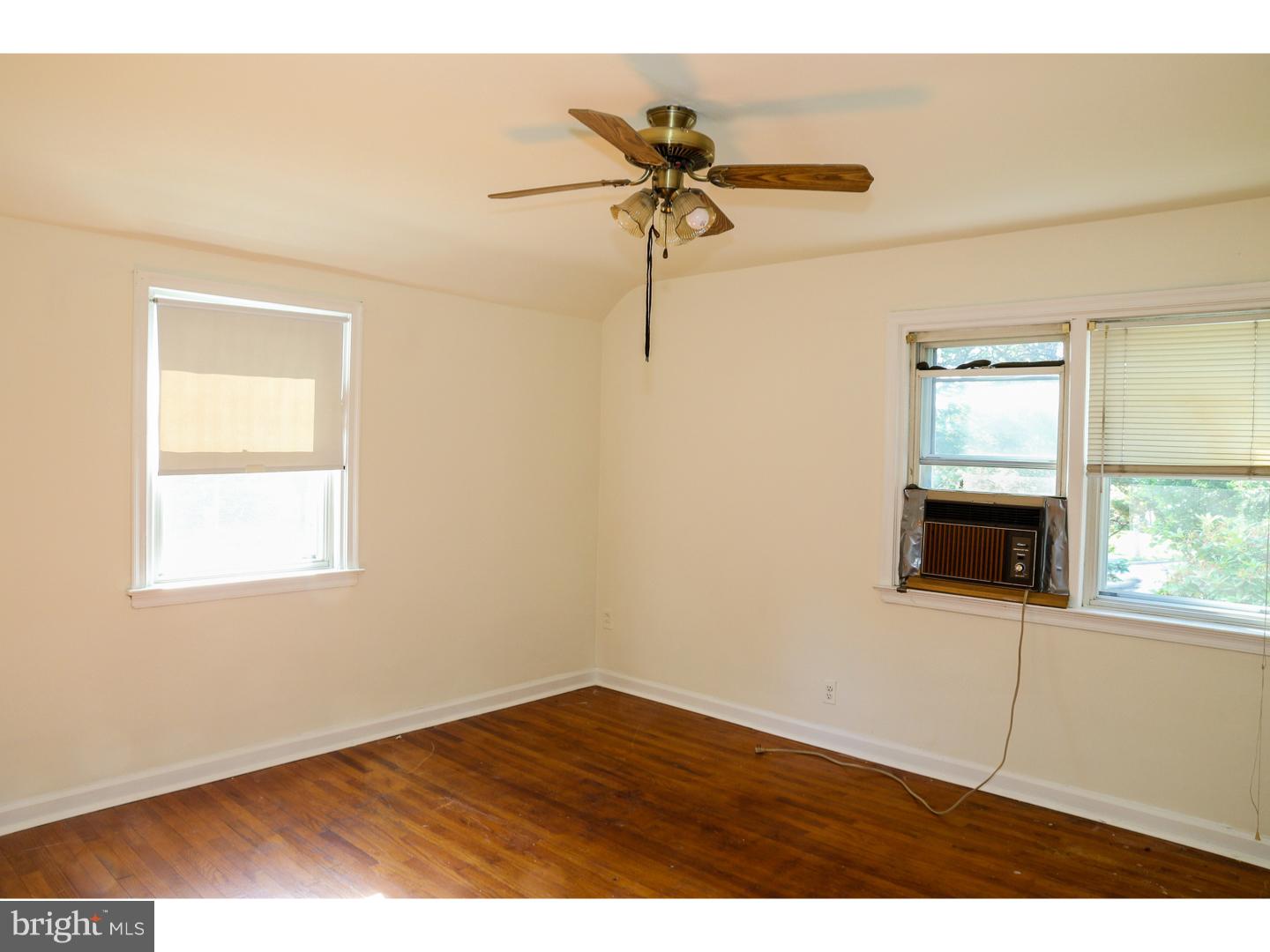668 Hawarden Road Springfield, PA 19064 - Photo 14 of 17 Master Bedroom