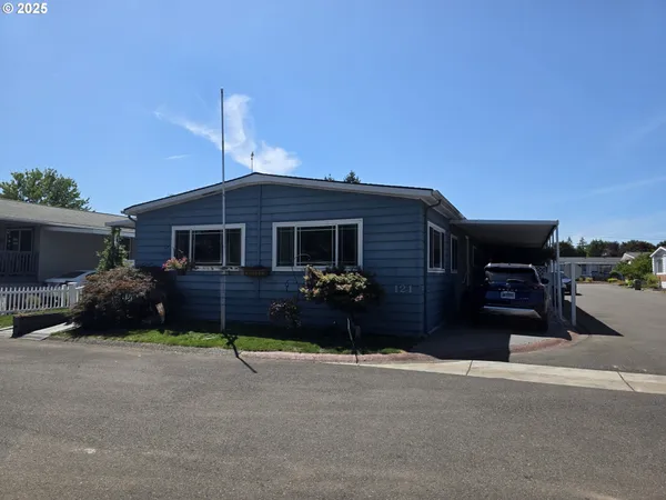 $79,900 | 13640 Southeast Highway 212, Unit 121, Clackamas, OR 97015