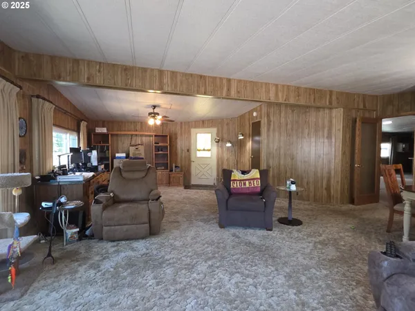 $79,900 | 13640 Southeast Highway 212, Unit 121, Clackamas, OR 97015