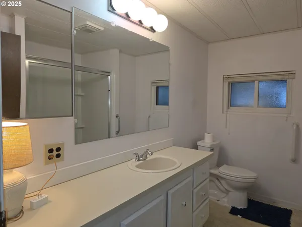 $79,900 | 13640 Southeast Highway 212, Unit 121, Clackamas, OR 97015
