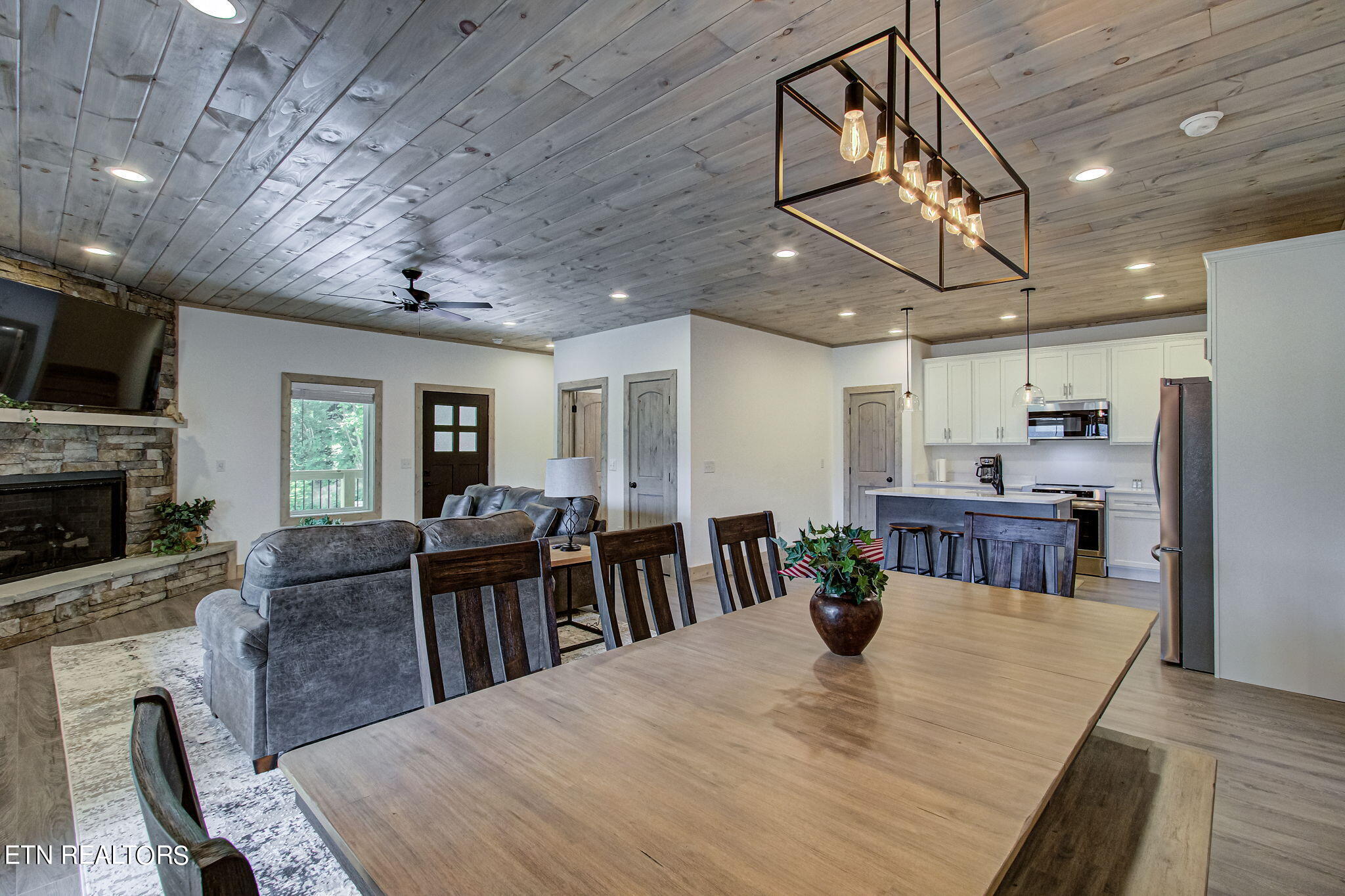 318 Greystone Heights Road Gatlinburg, TN 37738 - Photo 18 of 60 318 GSH 6
