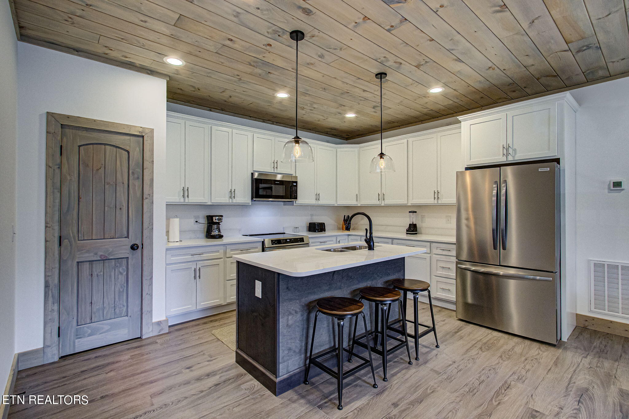 318 Greystone Heights Road Gatlinburg, TN 37738 - Photo 20 of 60 318 GSH 9