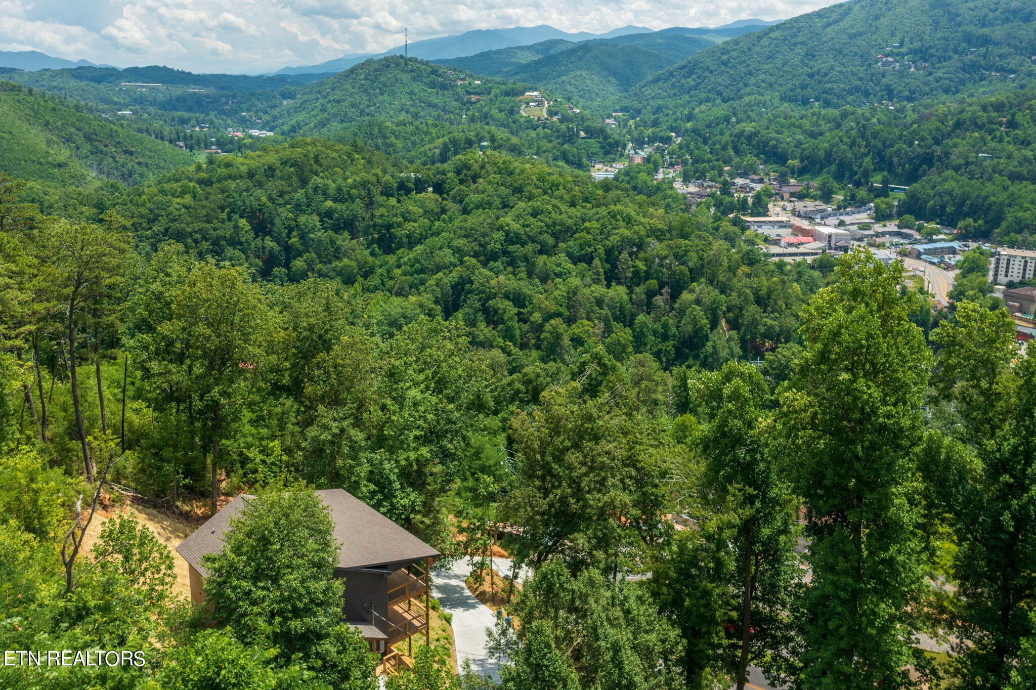 318 Greystone Heights Road Gatlinburg, TN 37738 - Photo 49 of 60 318 GSH Drone View 2