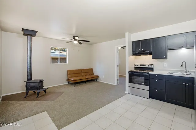 $207,000 | 2060 Wilderness Drive, Overgaard, AZ 85933