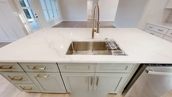 a view of a tennis court