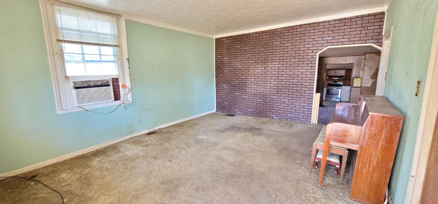 316 5th Street Rising Sun, IN 47040 - Photo 3 of 13